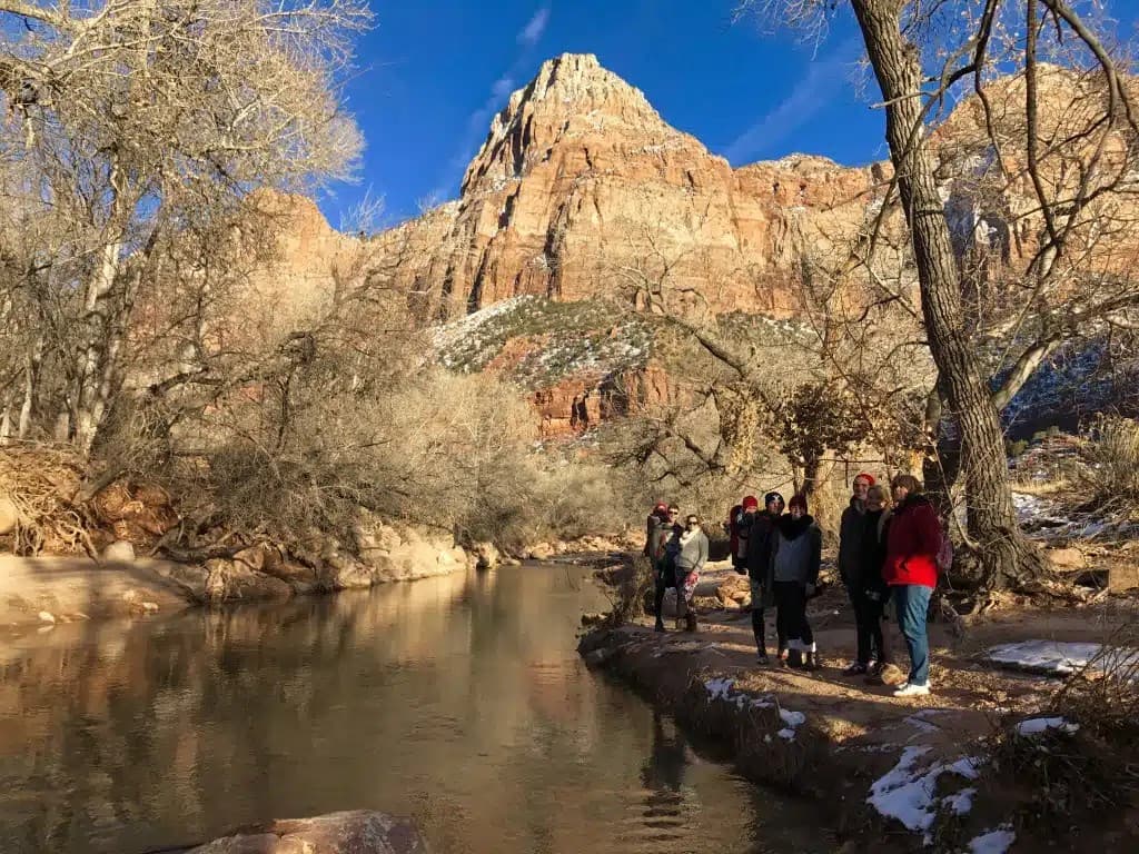Hiking along Virgin River in Zion in Winter