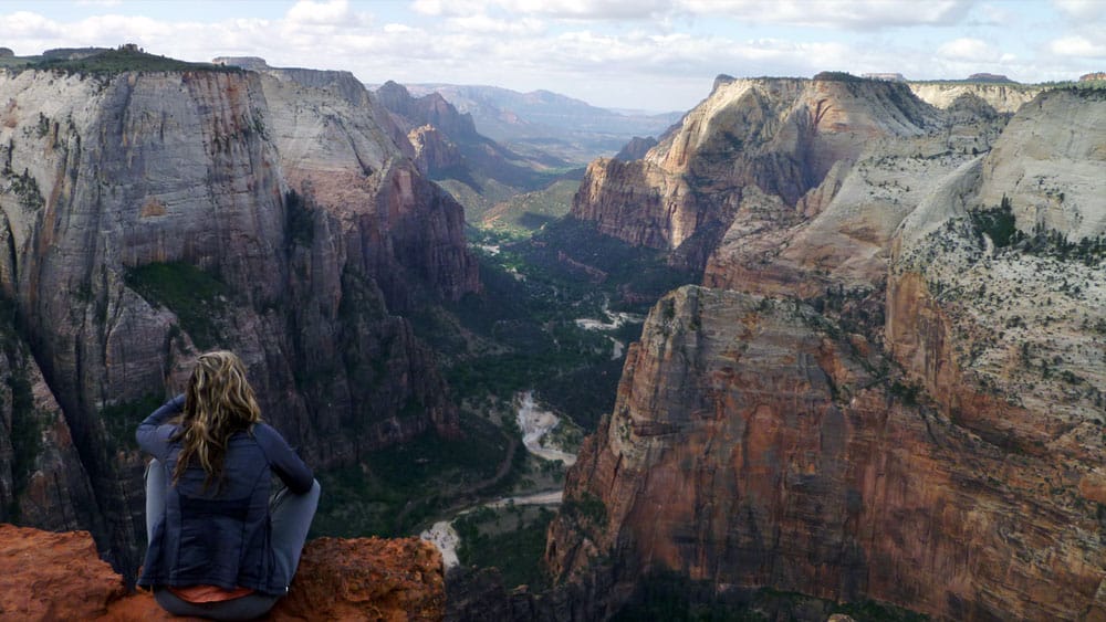 ObservationPointView-winter-zion-hiking