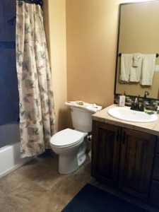 A clean bathroom in unit 756